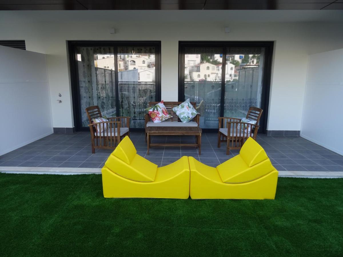 Boutique Apartment Near The Beach, 1 Gbps Wi-Fi Малага Екстериор снимка