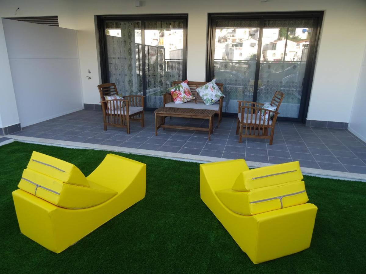 Boutique Apartment Near The Beach, 1 Gbps Wi-Fi Малага Екстериор снимка